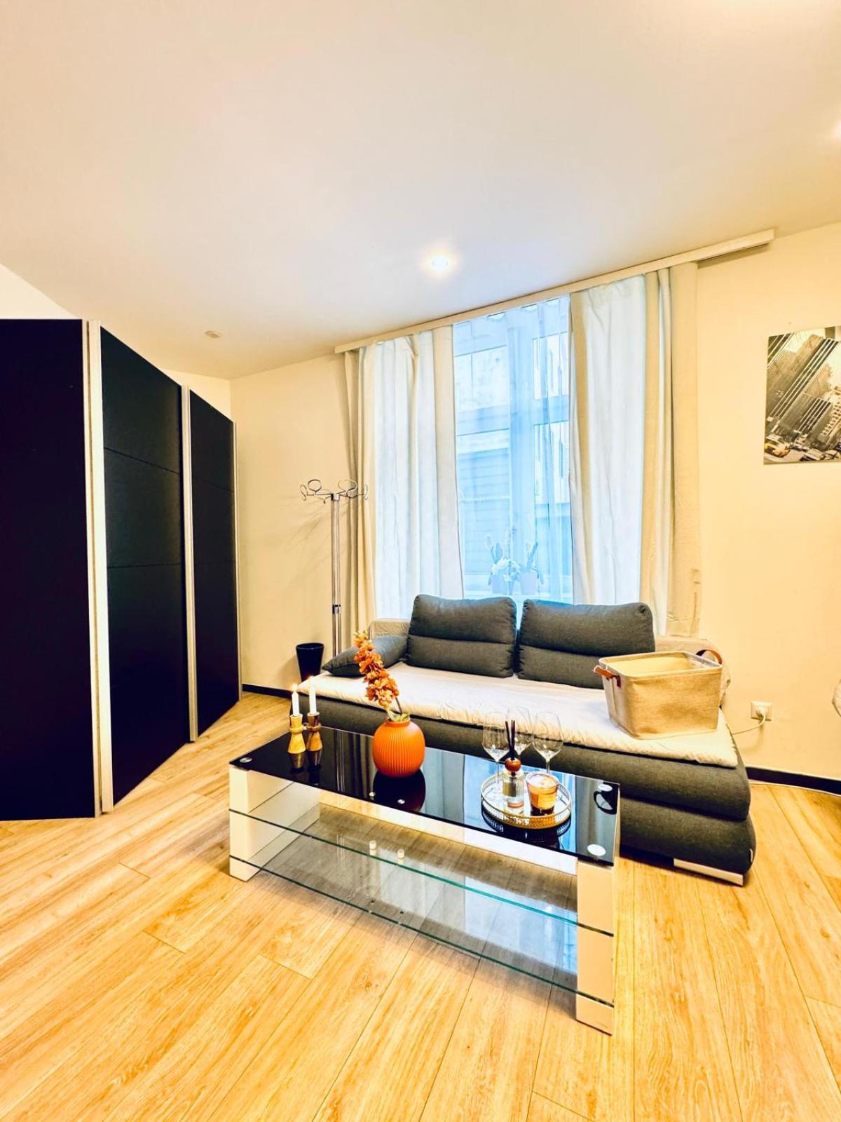 Central King Studio - 10 Mins Walk From Downtown Wien Exterior foto