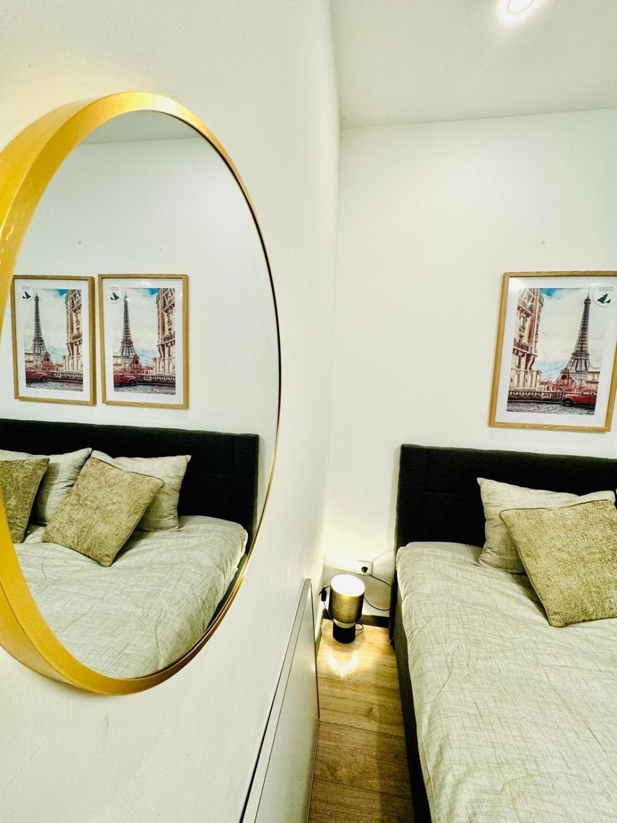 Central King Studio - 10 Mins Walk From Downtown Wien Exterior foto
