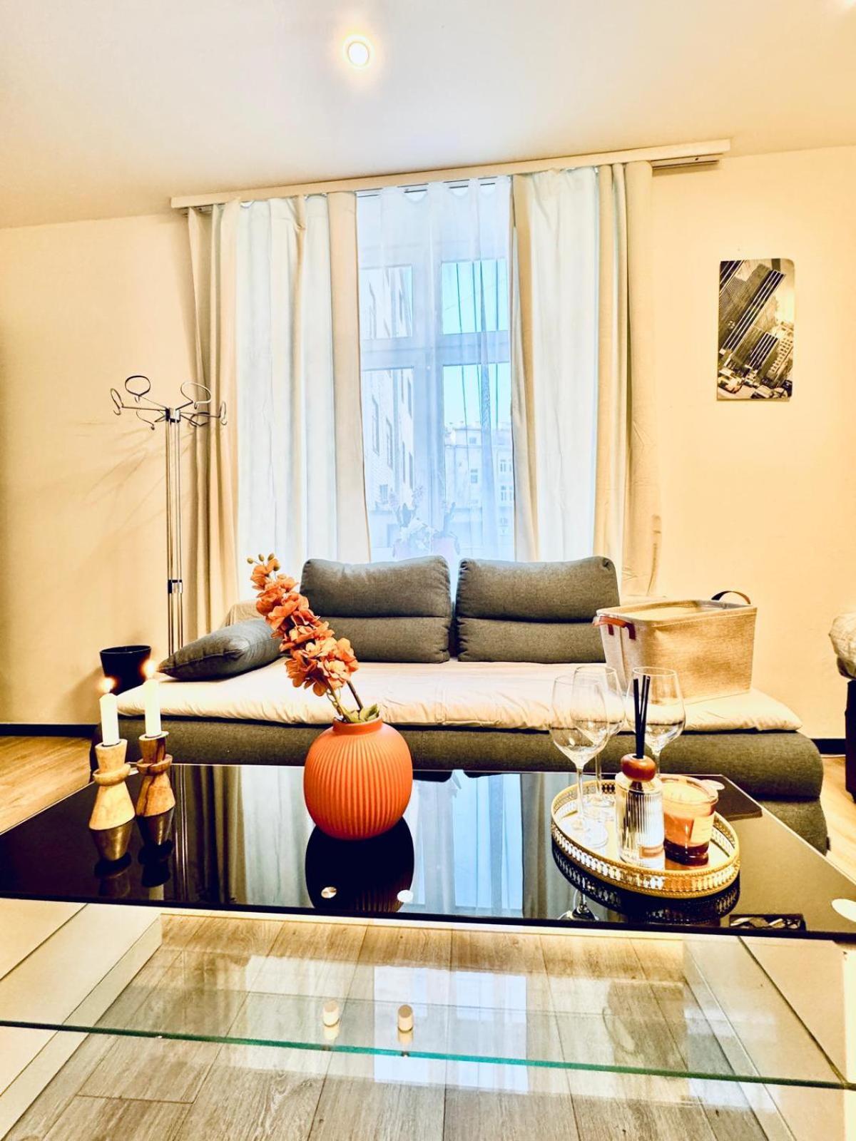 Central King Studio - 10 Mins Walk From Downtown Wien Exterior foto