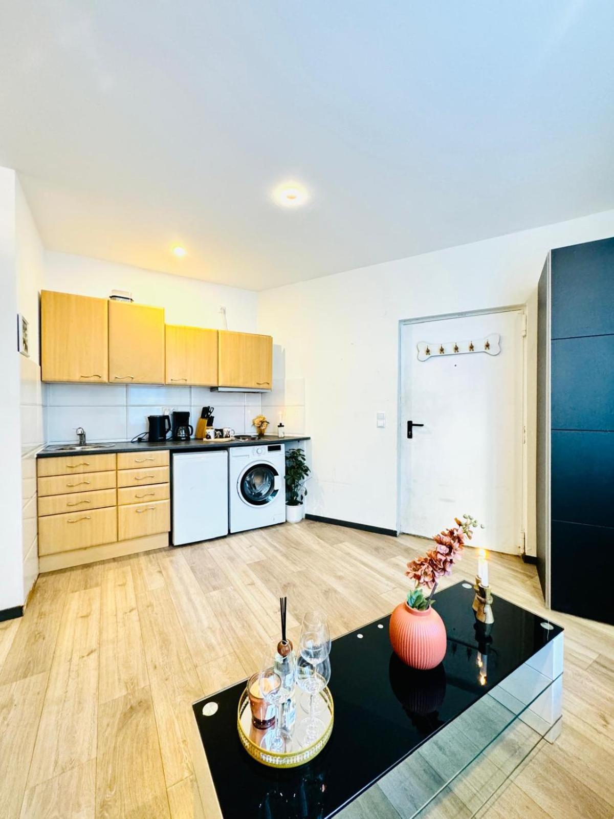 Central King Studio - 10 Mins Walk From Downtown Wien Exterior foto